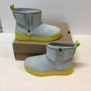 Ugg Classic tech mini waterproof boots